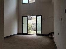 照母山四联排别墅,小区中庭位置,近轻轨九曲河东站,位置安静