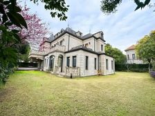 降价急售法式独栋户型正气采光好,全新装修5房户型