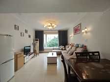 骑龙山庄 楼梯洋房 住家装修 诚心出售