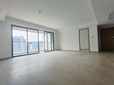 新出狮山8层电梯洋房,房东急需资金让价120碗急售,7 横厅