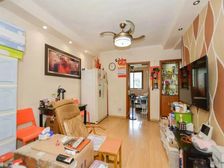 芳华路253弄小区 63.89平2居 南向精装修 着急出售