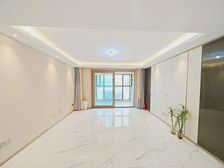 彭家庄地铁口旁 花园洋房 有车位 价格可谈 随时看房