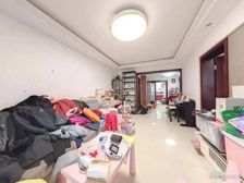 2002年小区,全明3房,中间楼层, 价格可刀,