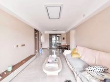 雪山万科城庭逸园 中间楼层 车位充足 有电梯 装修好