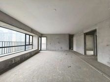 急急全小区性价比 中信森林湖 4室2厅2卫 毛坯 随时可以看