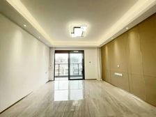 海德琥珀台 精装可拎包入住 高楼层视野好 次新房 出行方便