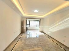 香溢华庭 有电梯 车位充足 满五 精装可拎包入住