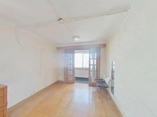 东安路地铁口,电梯次顶楼,南北通,板式户型,附带车位,有钥匙