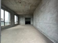 阳光100喜马拉雅 5室2厅4卫 普通装修 490万元