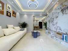 钢花路带露台房源看房方便价格可谈