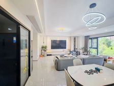 荐!品质家装,价格(保真),免费停车,儿童公园,云巴