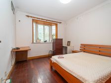 阳光世家,板式南北通两房两厅,随时约看。