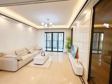 环境好 小三居 次新小区 带电梯 南北通透 临地铁 动静分离