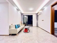 新出 方直星澜3房2卫 东南朝向朝花园位置安静 随时看房