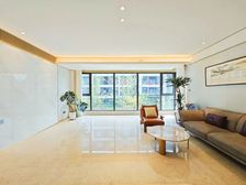 北龙湖足球公园旁 正商祯瑞上境精装大四房带露台 满两年有钥匙