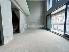 南北通透 1室 150平 毛坯 电梯房 诚心出售 价格可议