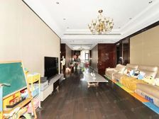 闵行春申品质小区的天花板 小区环境优美 大户型 绿化占比高