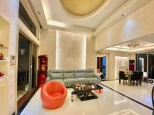 力迅上筑 设计新 三房带40方空间 学校就了旁边