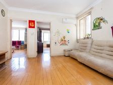 双南户型,高区,视野开阔,阳光全天,满五,安静位置。全明户型