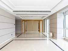 百汇园高区江景三房 精装交付 拎包入住,从未入住 价格好谈。