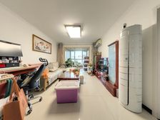 北京风景67号院 2室1厅 93.53平电梯房 次顶层