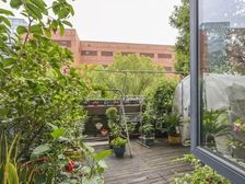 新出笋盘!带30平露台!带车位! 客户看过来!品质小区!