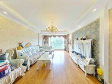 180万急售价可谈三室2楼卡纳意乡洋房,买房不收取服费