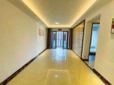 宏宇天御江畔,3房南向,带车位出售!业主急售,价格可谈!