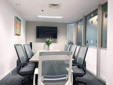 雷格斯朝阳燕莎中心 甲方直租价可面!4人间水电网物业全包