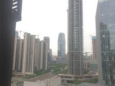 南城西平万象府 南向三房毛坯 满二住宅