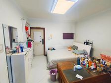 商业配套齐全 有电梯 近医院 临地铁 满五 高楼层视野好