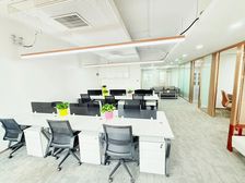 精选办公室四环内世奥国际办公室228平带家具特惠2.99元