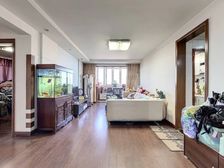 永善里 3室2卫 120.4平 户型方正 三卧朝南 客厅西