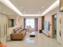 ( 喃K)住家豪华装修 朝东南 中庭 近轻轨龙湖天街