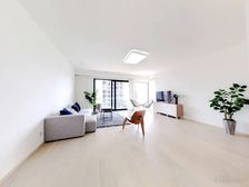 位于上海花园洋房区,坐拥淮海路,华山路