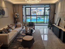 融创蓝天壹号 精装现房小高层 两梯两户 送车位