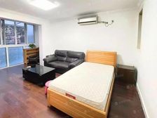 带车位 送花园 送装修 小区中心位置