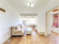 山海云天 封闭小区 三室西大头 2北南通路 可谈价