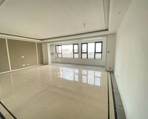 南环 蓝光雍锦半岛 四室 精装