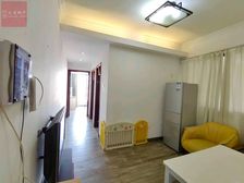 国贸地铁口 东城尚书苑精装南向两房 满五年 37平80万