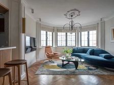 梧桐花园 3室2厅2卫 精装修 1950万元 196平米