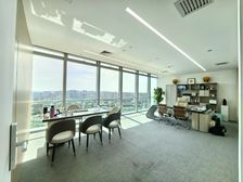 【京城】国贸正大银泰金地 华贸262平 精装修带家具户型方正