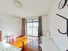 海上华庭 中间好楼层 刚需两居 有电梯 交通便利 南北通透