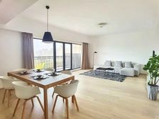 芝大厦(衡山路41号)可作为艺术品收藏!高区景观棒!上建襄!