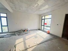 御湖庄园品澜花苑(别墅) 商品房 次新小区 中间好楼层