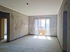 四房 次新房 捡趴活哦 价格可少 欢迎来电