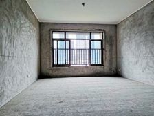 南滨路 武夷滨江 看江毛坯4室洋房 临地铁 房龄新 购物方便