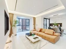 高楼层视野好 商业配套成熟 产权清晰 电梯房 朝南 满五