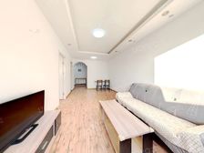 毓璜顶+二中 电梯房同户型总价低,南向高楼层,精装采光视野好