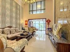 睿力上城 5室2厅 225.13平